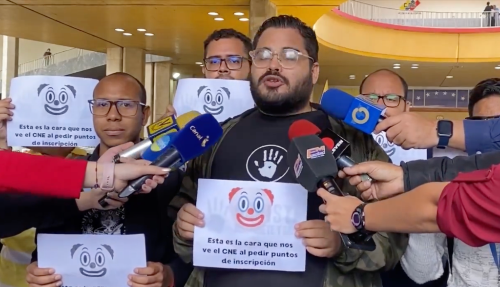 Estudiantes exigieron al CNE habilitar puntos del Registro Electoral: «Se acabaron las excusas»